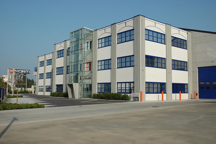 Wij bouwen uw dromen! Wij bouwen uw dromen!